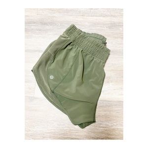 Lululemon Hotty Hot Shorts